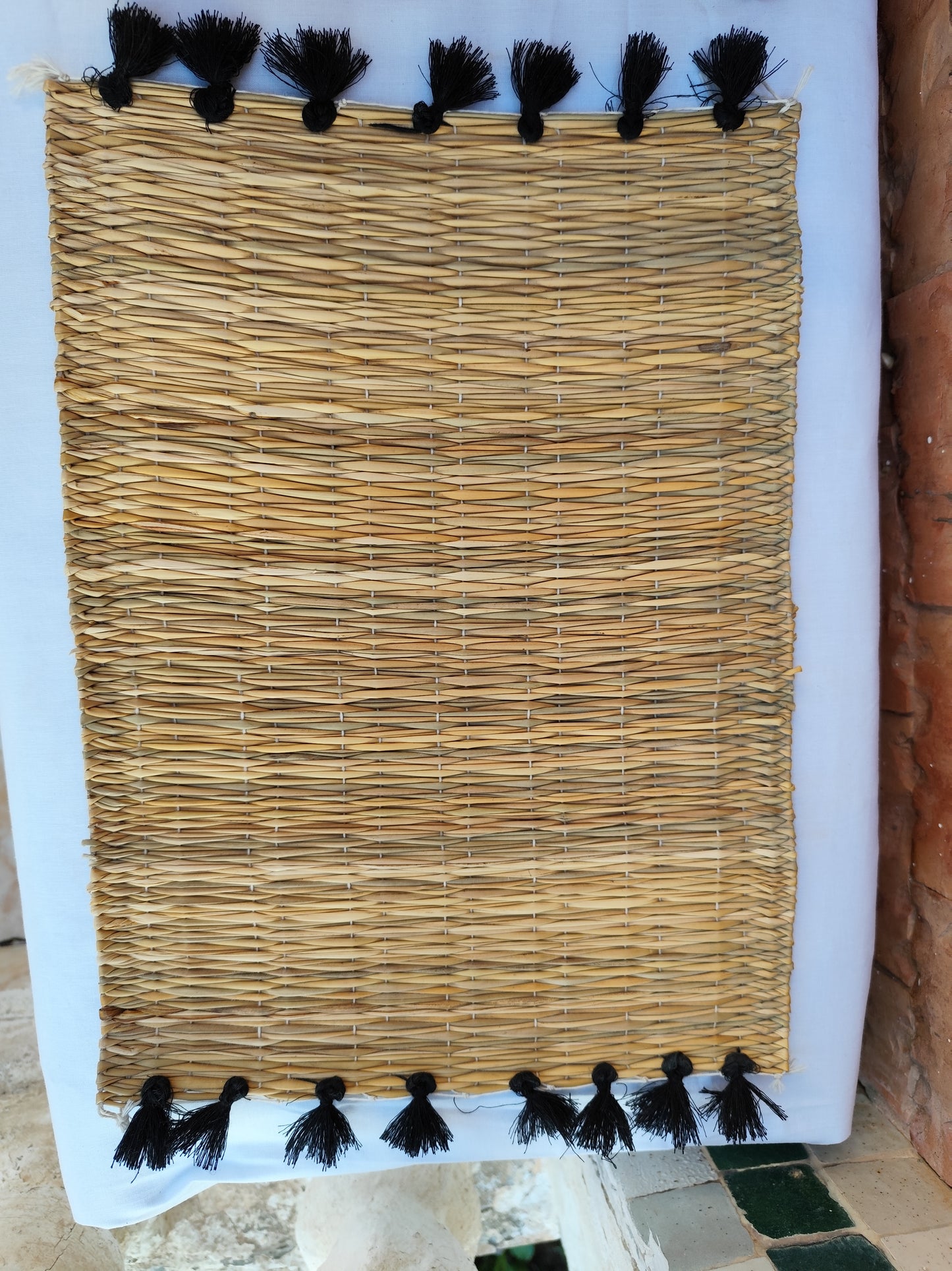 Lot de 4 ou 6 sets de tables à pompons