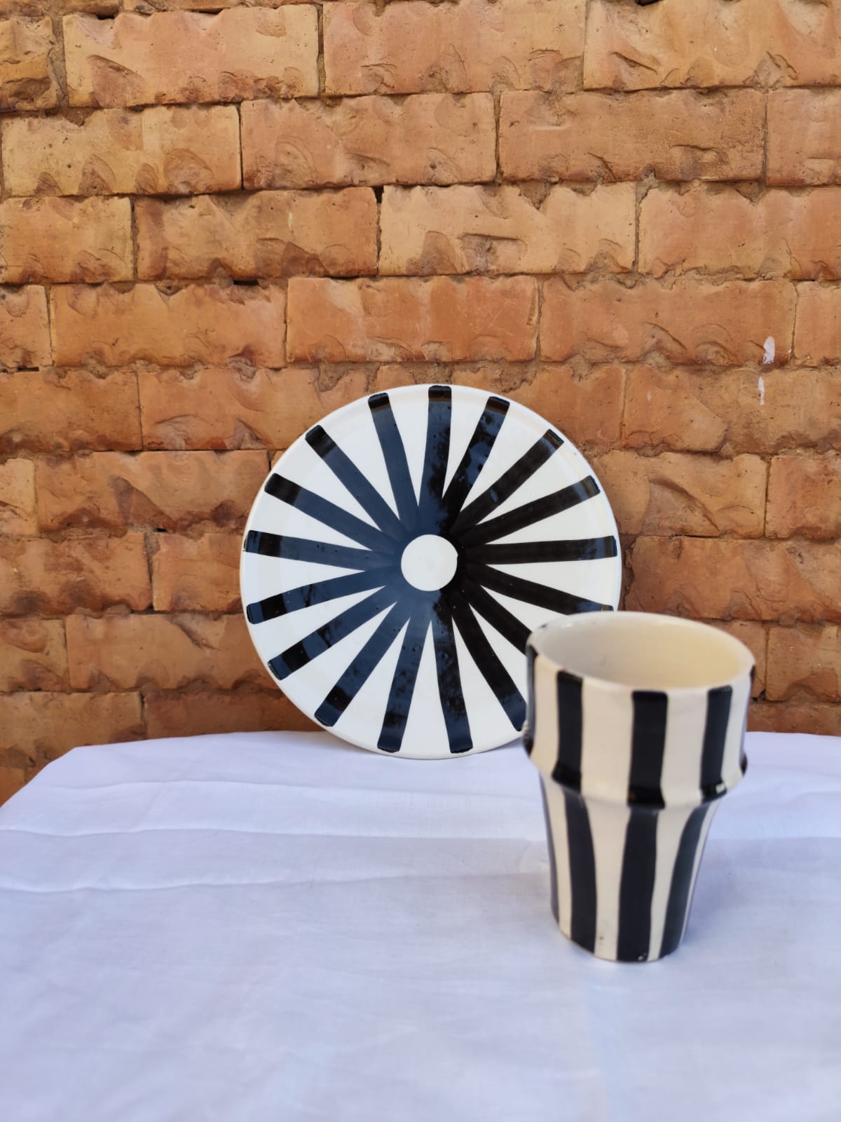 Assiettes rayures SOLEIL