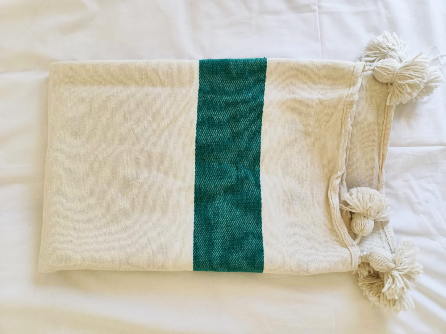 Plaid à pompons vert et blanc monorayure