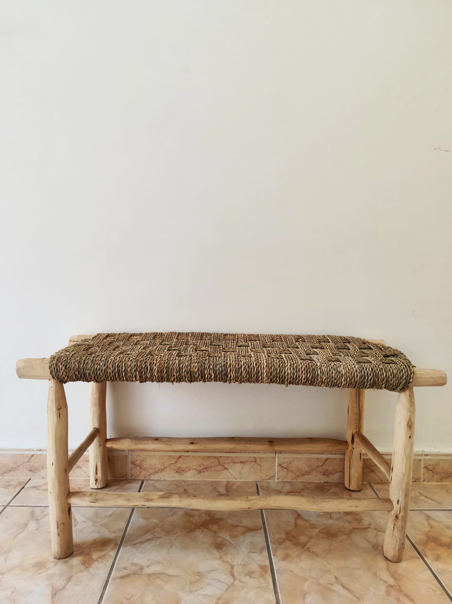 Banc en feuille de palmier et bois d'Eucalyptus